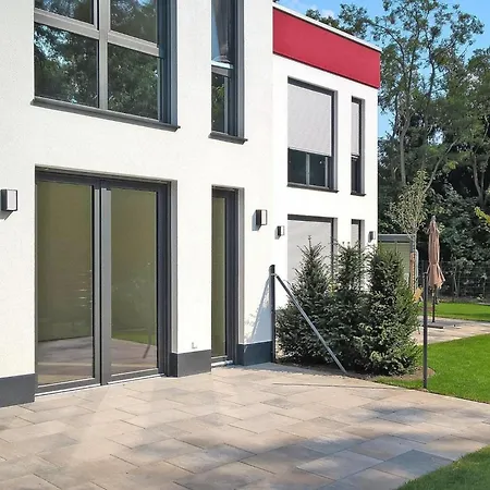 In * Strausberg