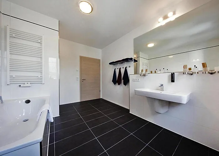 In Mit Fruehstueck Inklusive شتراوسبرغ